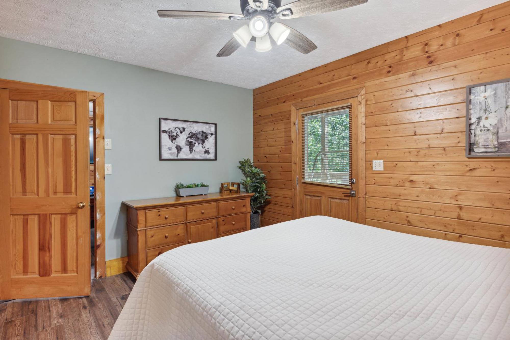 1 Min To The Parkway Spacious Cabin W 3 Suites And Extra Bedroom! 鸽子谷 外观 照片