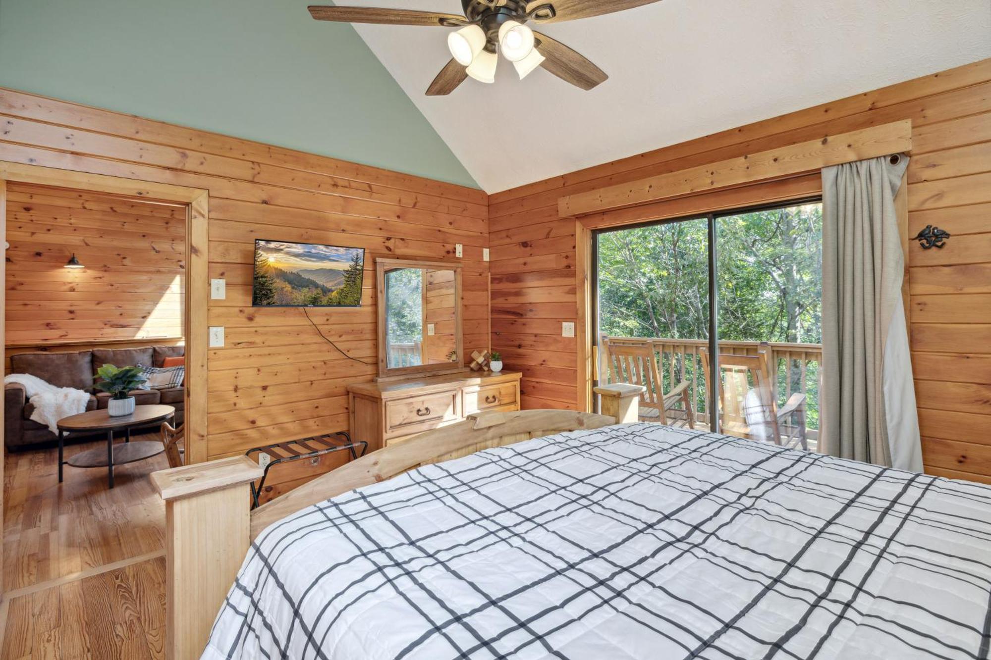 1 Min To The Parkway Spacious Cabin W 3 Suites And Extra Bedroom! 鸽子谷 外观 照片