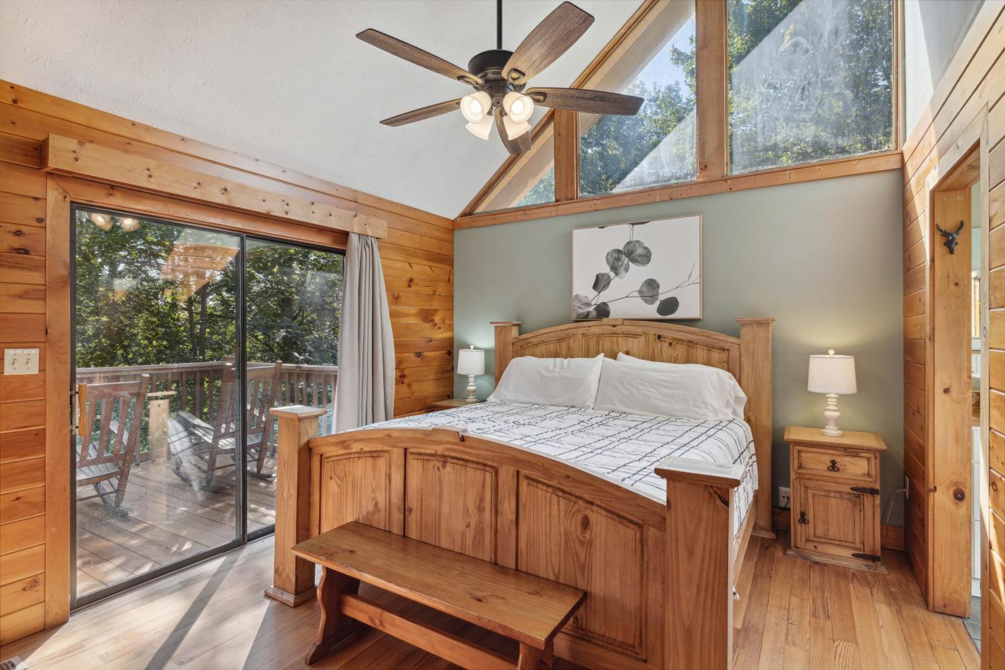 1 Min To The Parkway Spacious Cabin W 3 Suites And Extra Bedroom! 鸽子谷 外观 照片